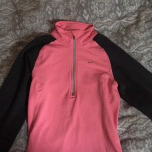 Nike half zip never worn